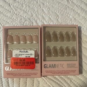 NIB GLAMNETIC nails